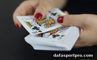 掼蛋极限策略深度解析：大发体育带你掌握盘口制胜密码